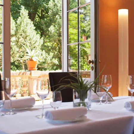 Schlosshotel Ziethen 4*